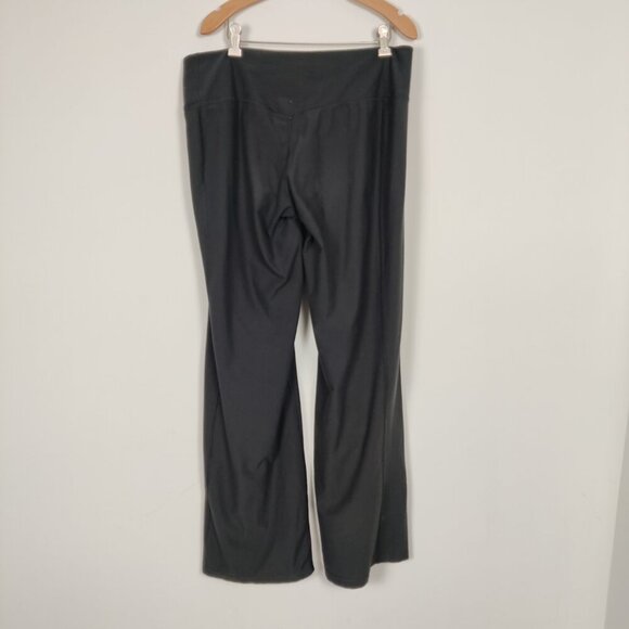 Nike Women's Athletic Pants Size Large Flare Leg Activewear Fitness Gym Sportive - Picture 2 of 10